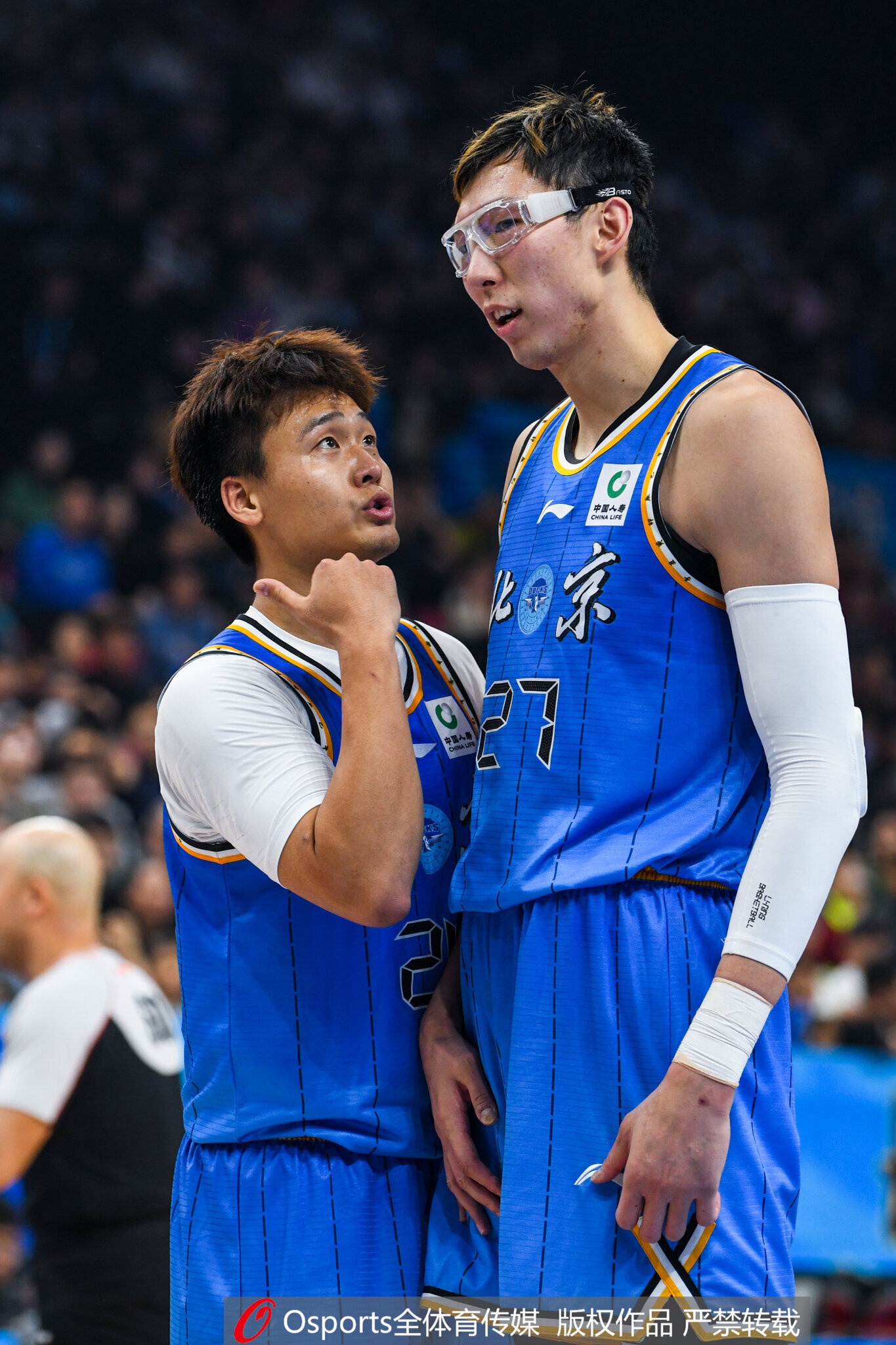 b体育官网-媒体人：周琦多次被奎因点名单打 他&amp;赵睿面对老东家打得一言难尽